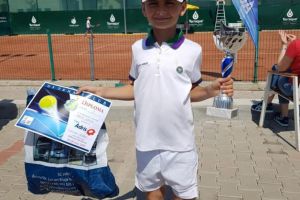 Un nou trofeu pentru David Arcip