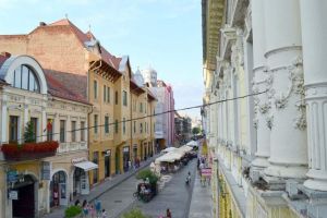 Hai cu înălţarea! Primarul Ilie Bolojan insistă pentru supraînălţarea clădirilor mici din centru