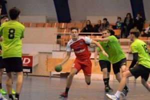 Handbaliştii juniori II se întrec la Târgu-Mureş