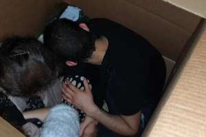 Inuman: Migranţi irakieni, între care şi copii, ascunşi în cutii de carton într-o autoutilitară