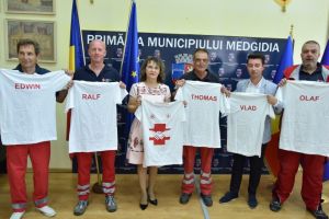 Vizita din Germania la Crucea Rosie Medgidia. Mai multe bunuri au fost donate Spitalului din Medgidia (galerie foto) 