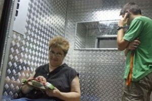 Ultimul răcnet! Lift fără cablu. Se mişcă pe verticală cât şi pe orizontală