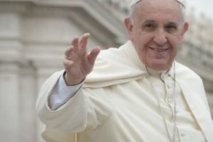 15 ecrane în Bucureşti, pentru vizita Papei Francisc