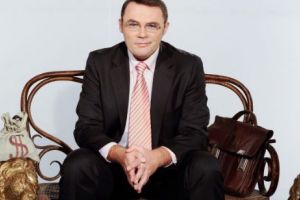 Moise Guran este foc şi pară! Nu a mai rezistat şi a lansat un atac furibund: Acest Guvern trebuie să plece