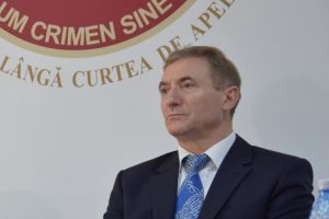 Curtea de Apel  Alba Iulia a respins, ca lipsită de interes, cererea depusă anul trecut de Augustin Lazăr de suspendare a procedurii de revocare