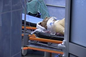 Tânăr bătut crunt de paznicii unui iaz din judeţul Botoşani. A ajuns la spital în stare critică