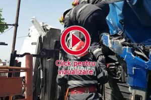 Un bărbat şi-a pierdut viaţa şi alţi doi au fost răniţi, într-un grav accident petrecut ...