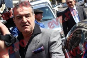 Tribunalul Bucureşti se pronunţă pe 6 iunie în procesul CSA-FCSB. Gigi Becali află atunci dacă pierde sau nu palmaresul echipei Steaua