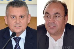 Colegiu prefectural cu cântec: Şedinţa a început cu muzică şi s-a terminat cu o ceartă zdravănă (FOTO / VIDEO)