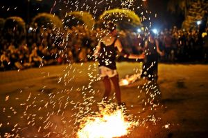 Festivalul luminii la Timişoara: jonglerii cu foc şi ateliere de noduri