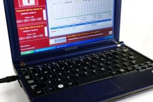 Cel mai periculos laptop din lume s-a vândut cu 1,3 milioane de dolari