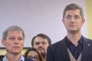 Firma lui ILIE DAN BARNA s-a îndulcit cu bani de stat. În trecut, a colaborat bine cu PSD