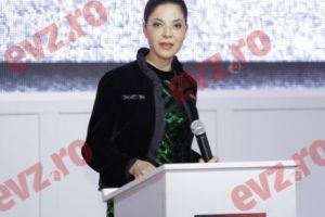 De ce nu i-a răspuns Ana Birchall lui Liviu Dragnea la telefon