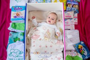 Mamele în situaţii dificile de viaţă, care nasc pe 1 iunie, la Maternitatea din Botoşani primesc „Cutia bebeluşului”