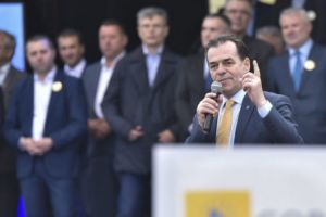 A inceput batalia pe ciolan. PNL da #M...E USR-Plus