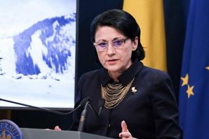 Sindicaliştii îi cer lui Andronescu retragerea urgentă a ordinului privind planul de şcolarizare