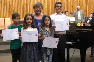 Premii pentru elevii de la “Sigismund Toduţă”, la un concurs internaţional de interpretare muzicală şi arte vizuale