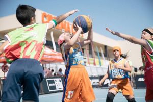 Baschet 3X3, sâmbătă şi duminică, în parcarea Iulius Mall Suceava