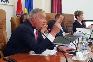 Ioan Mang, ameninţare la adresa liberalilor: „O să ne ocupăm de ilegalităţile de la Primărie!”