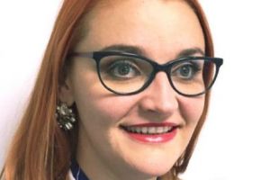  Olguţa Dana Totolici, soţia lui Dan Barna, şeful USR, lucrează la OMV Petrom