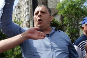 Politician cu limbaj de mahala. Și-a făcut colegii albie de porci în seara alegerilor. Înregistrare şocantă!