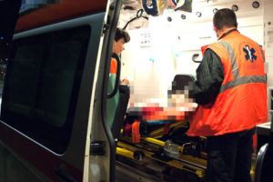 BĂRBAT GRAV ACCIDENTAT DE ÎNCĂ UN ŞOFER NEATENT DE BMW!