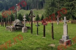 Cimitirul Eroilor din Valea Uzului încinge spiritele. Maghiarii toarnă gaz pe foc