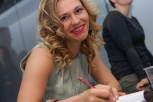 Trei activităţi pe care le putem face dacă plouă afară