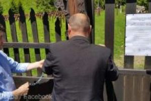 Dle Csaba Borboly, stop provocărilor de la Cimitirul Internaţional al Eroilor din Valea Uzului!