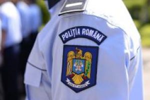 Bănuiţi de comiterea infracţiunii de viol, depistaţi şi reţinuţi de poliţişti