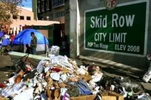 California îngropată în gunoaie. Șobolani ca mingea de fotbal mişună prin Los Angeles