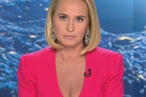 Andreea Esca, în acelaşi avion cu Papa Francisc. Vedeta a fost copleşită de emoţii 