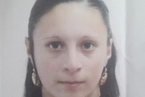Fată de 14 ani, dispărută de la domiciliu