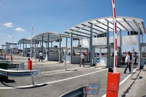 Tânăr cercetat penal după ce a prezentat la control un permis de conducere fals, în Vama Cenad