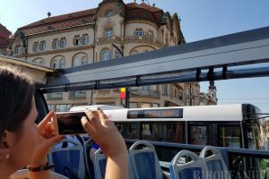 Noi plimbări cu tramvaiul de epocă şi autobuzul turistic pe 1 şi 2 iunie, în Oradea