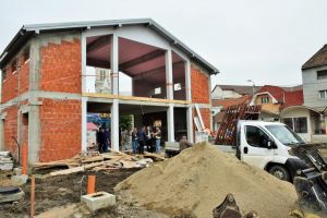 FOTO. Lucrările la Piaţa Mică sunt în grafic. Când va fi finalizată investiţia de 1,5 milioane lei