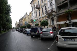 ATENŢIE! Circulaţie BLOCATĂ, RESTRICŢIONATĂ şi DEVIATĂ pe mai multe străzi din Arad