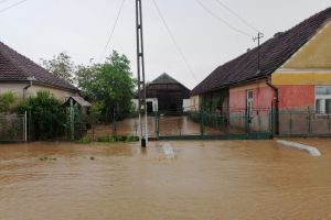 Pericolul de inundaţii nu a trecut. Cod Portocaliu în judeţul Satu Mare