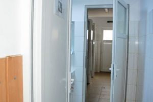 Fonduri pentru toalete în şcoli