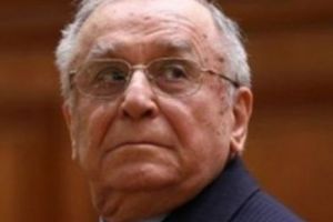Informaţii noi despre Iliescu! A fost internat oficial