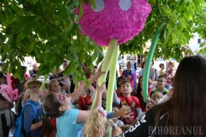 Ploaie de dulciuri şi zâmbete, în prima zi a Festivalului Copiilor. Află programul de sâmbătă şi duminică (FOTO)