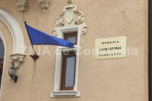 Un batran a fost lovit de un autoturism, in statiunea Mamaia. Șoferul este bun de plata! Ce daune trebuie sa plateasca familiei