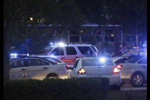 Atac ARMAT în SUA: 12 persoane UCISE şi şase RĂNITE (VIDEO)