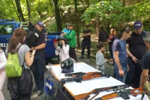 JANDARMII, LA DISPOZIȚIA CELOR MICI ÎN PĂDUREA TRIVALE