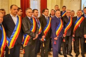 Revine scandalul pensiilor speciale pentru primari. Ministrul Dezvoltării a făcut anunţul mult aşteptat de aleşii locali. Când va fi adoptată ordonanţa