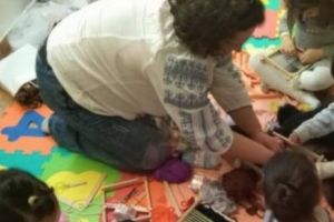 O româncă din Italia ţine pre de ”lucru manual”