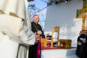  În aşteptarea  Papei Francisc la Blaj, romii visează la o Românie  „fără discriminări ”