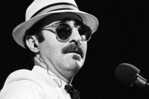 Doliu în lumea muzicii. Un îndrăgit artist s-a stins din viaţă