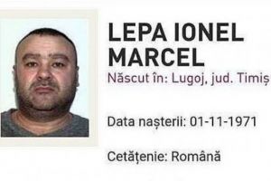FOTO. Cine este bărbatul care a împuşcat mortal un poliţist. Este căutat peste tot