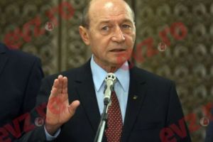 Legăturile dintre Băsescu şi temuta Securitate. Documentele care îi ridică probleme fostului preşedinte